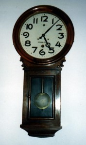 Schoolhouse-clock